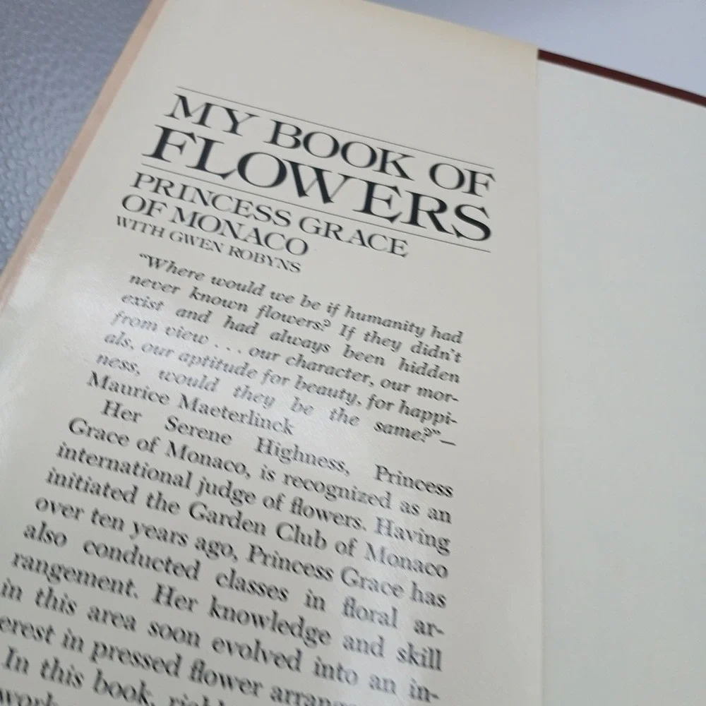 My Book of Flowers Princess Grace of Monaco Gwen Robyns NOS
